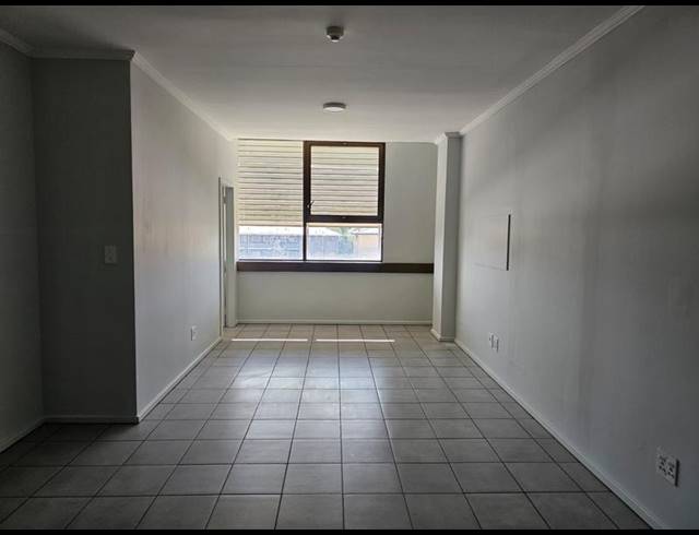 2 BEDROOM PROPERTY TO RENT IN FLORIDA